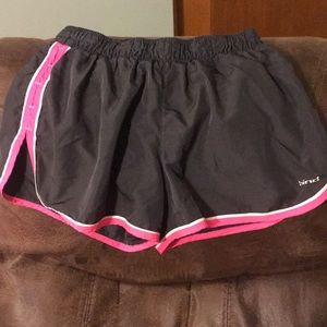 Girl Hind running shorts with liner